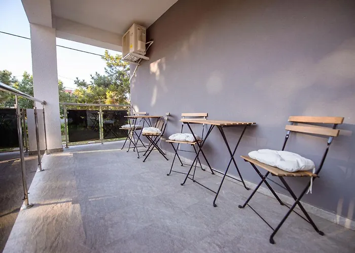 Karma Πανσιόν